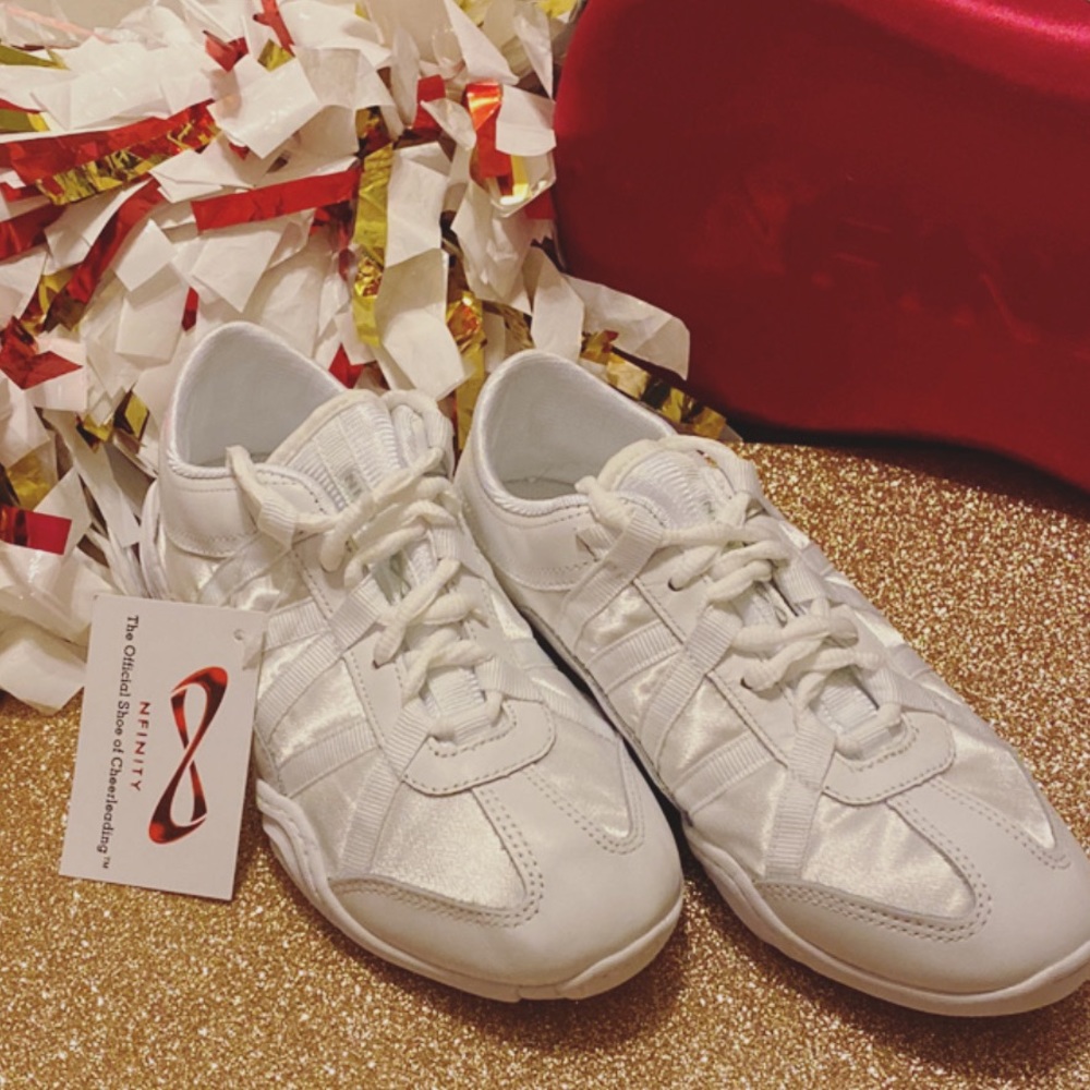 Nfinity Evolution Shoes | Size 5